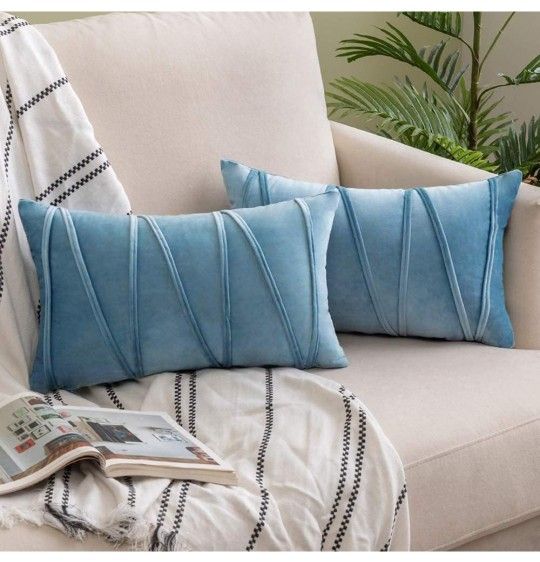 Softpoint Velvet Throw Pillow Covers 2-Pack