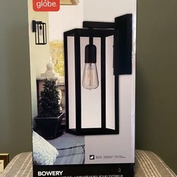 Globe Electric 44176 Bowery 1-Light Outdoor and Indoor Wall Sconce with a Matte Black Finish and Clear Glass Panes Shade, Weather Resistant Technology