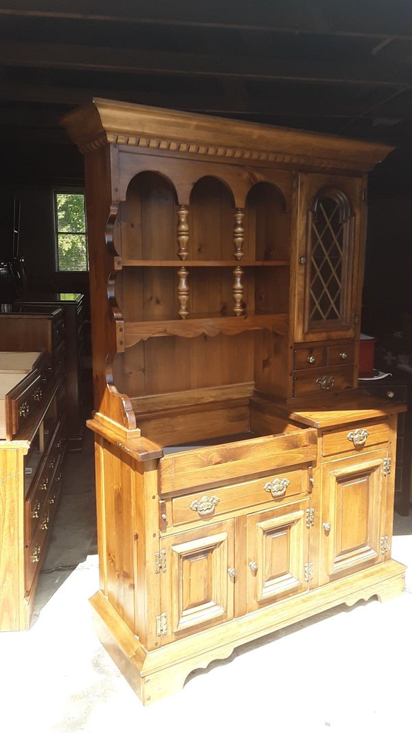 Pennsylvania House Hutch Dry Sink Made By Furniture Manor Excellent Pennsylvania House Hutch Dry Sink Made By Furniture Manor Excellent Condition