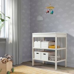 IKEA Gulliver Baby Changing  Table