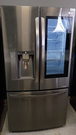 Grey LG French door refrigerator with warranty delivery available fee depends on address 🏠🚛🛣️
