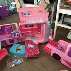Barbie Camper