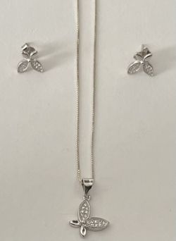 Set The Necklace And Earrings  The Sterling Silver  925