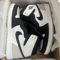 ✨New Jordan 1 Retro “Bleached Coral “🪸