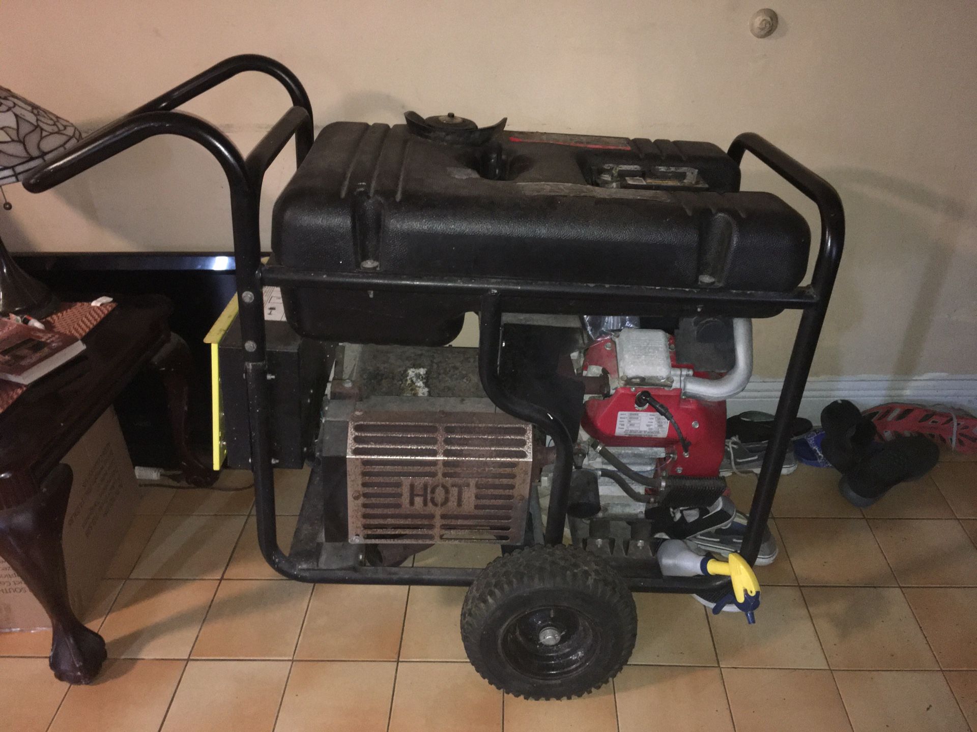 26,250 Surge Watts GENERATOR- 33 HP [Enough Power To Run Central AC & EVERYTHING ELSE IN A HOUSE] (Generator Starts Up Fine, Not Producing Electric W