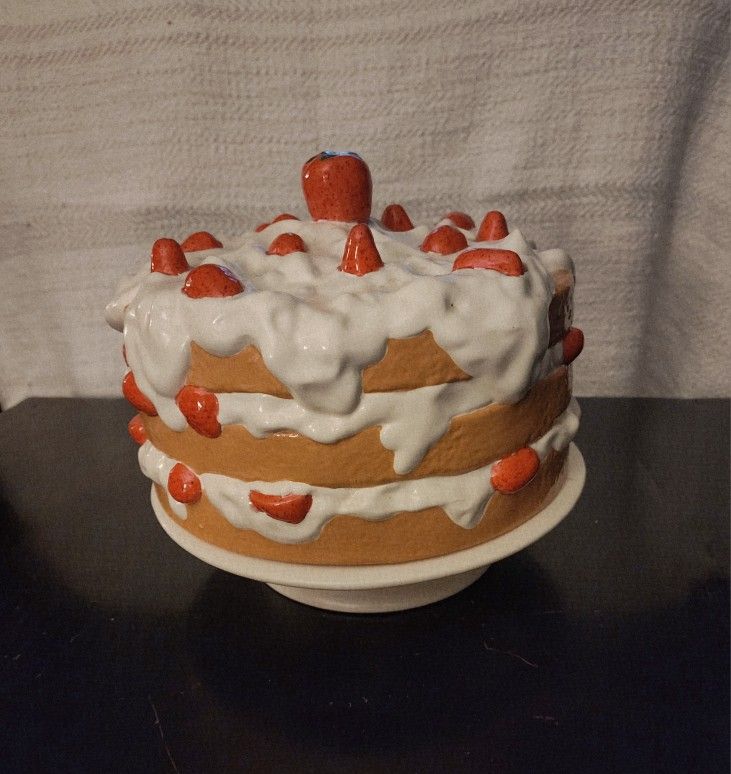 Rare Vintage Strawberry Cake Stand