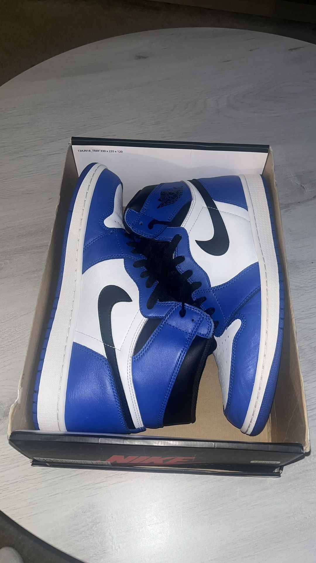 Jordan Retro 1s 
