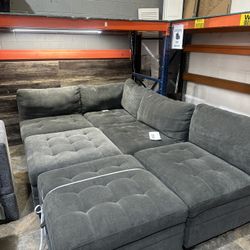 Thomasville Tisdale Modular Sectional 