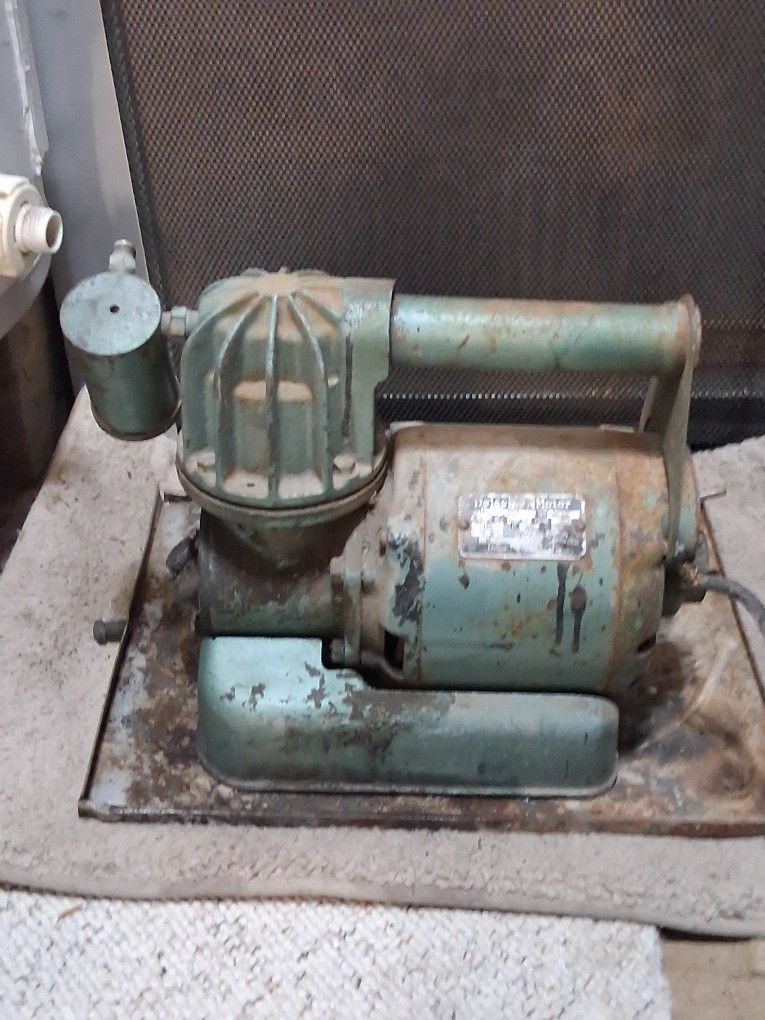 Vintage Air Compressor
