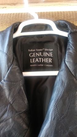 Italian stone design genuine hotsell leather navarre leather company