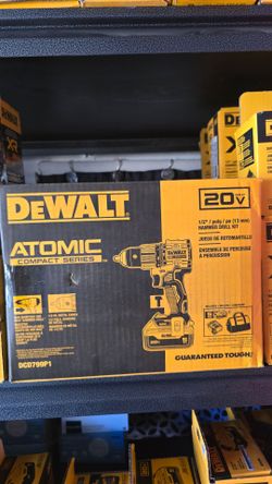 Dewalt atomic hammer drill with battery and charger