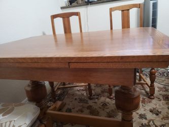 antique tiger oak table with 4 chairs one of a kind