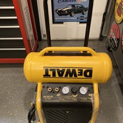 Air Compressor New DeWalt 255 psi With Hose