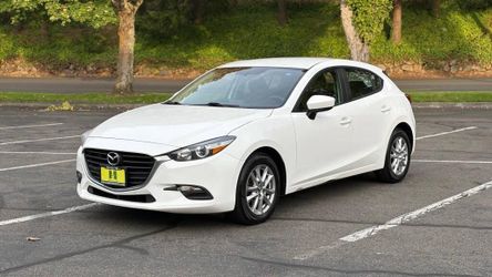 2017 Mazda Mazda3 Hatchback