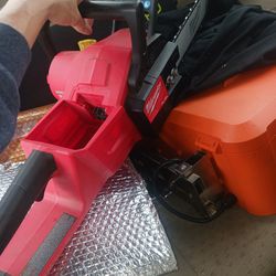 M18 FUEL™ 16" Chainsaw (Tool Only)used Once For 5 Min