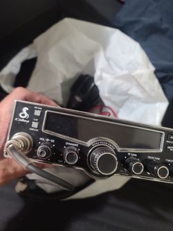 Cobra cb radio