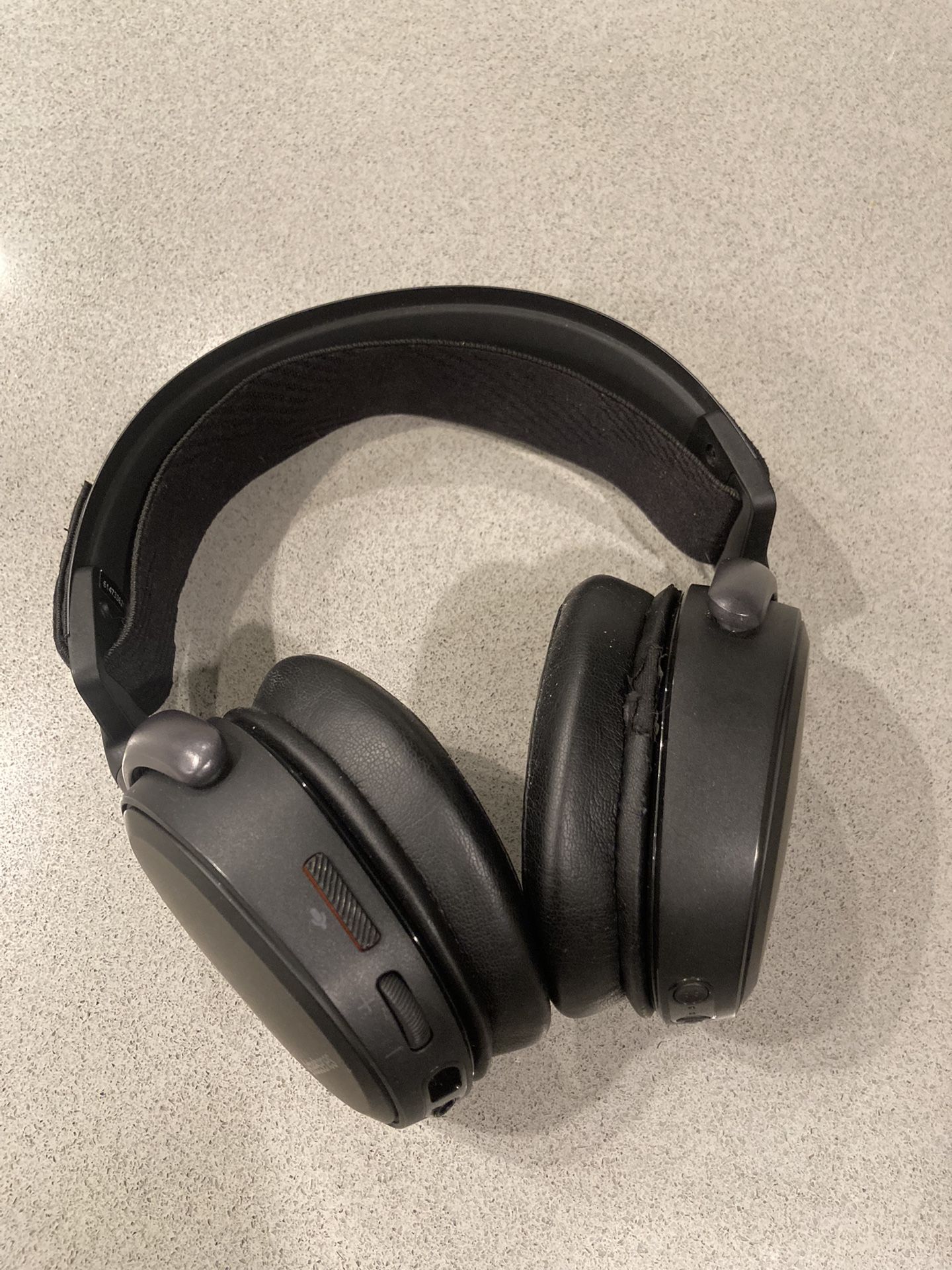 STEELSERIES - ARCTIS PRO WIRELESS - Gaming Headset 