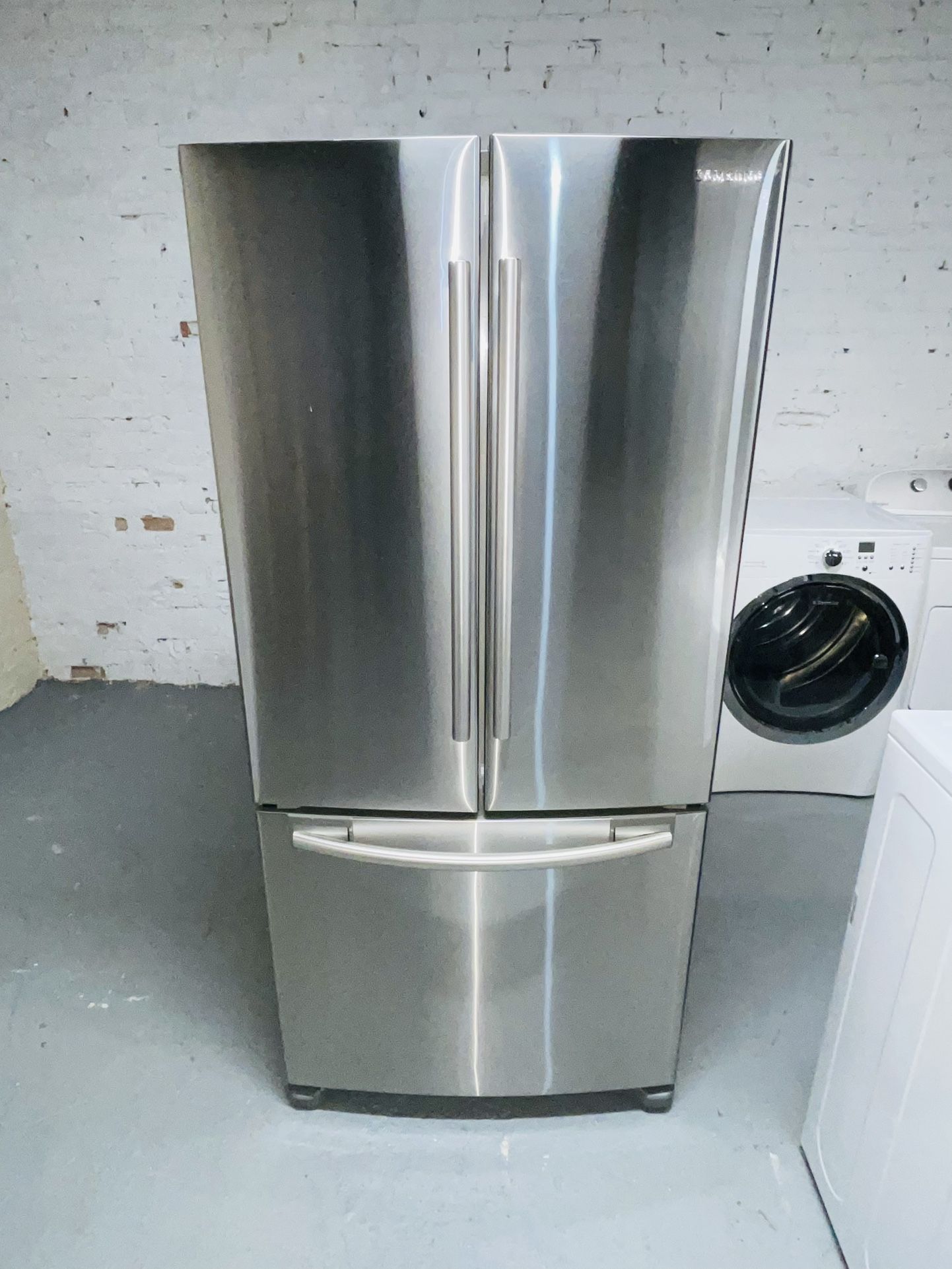 Samsung refrigerator stainless steel 32x69x28 receipt for 60 days warranty