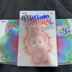 Labubu Big Into Energy 