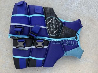 Hyperlight Life Jacket Women’s Small Blue 