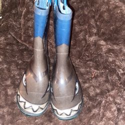 Light Up Rain Boots 10$Size 13 
