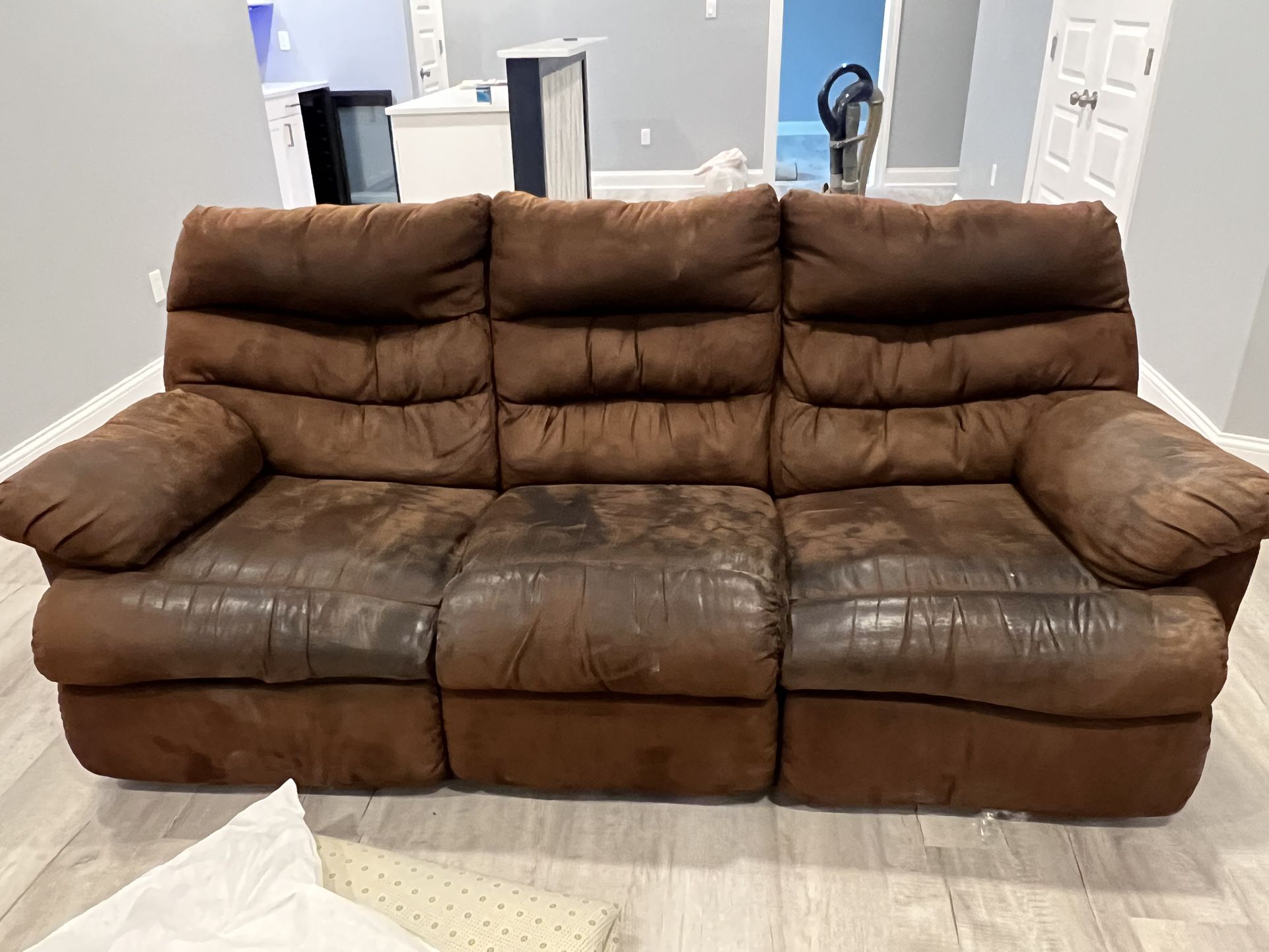 Manual recliner Sofa