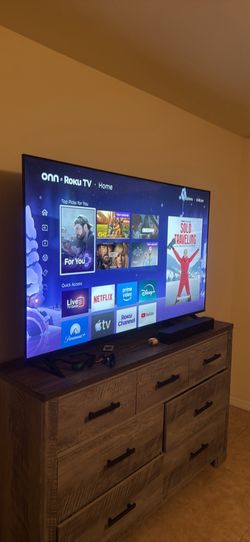 65 inch Roku tv