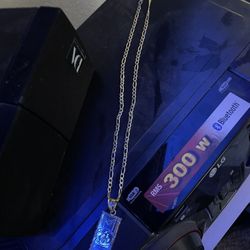 10k Gold Figaro Chain With Money Pendant 