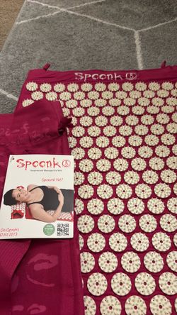 Spoonk Acupressure Massage Mat & Neck Pillow Set – Excellent Condition