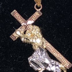 10 K GOLD JESUS WITH CROSS