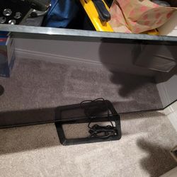 LG 50” Tv