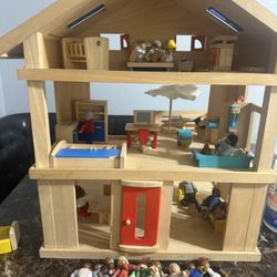 3 Story Wooden Dollhouse