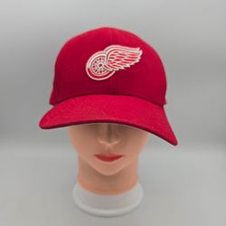 New Era Detroit Red Wings NHL Hockey Red/White Adjustable Snapback Hat. 3