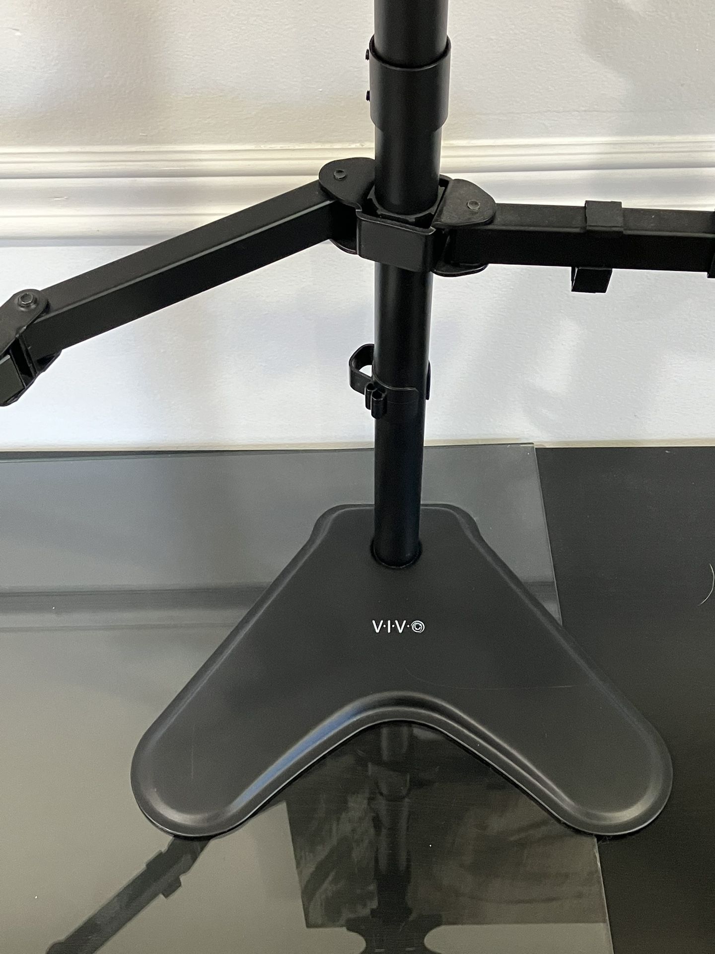 Computer Monitors Stand