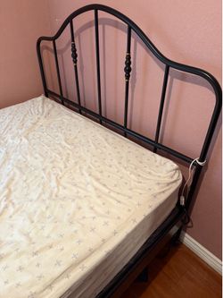 Queen size bed + Frame + Base