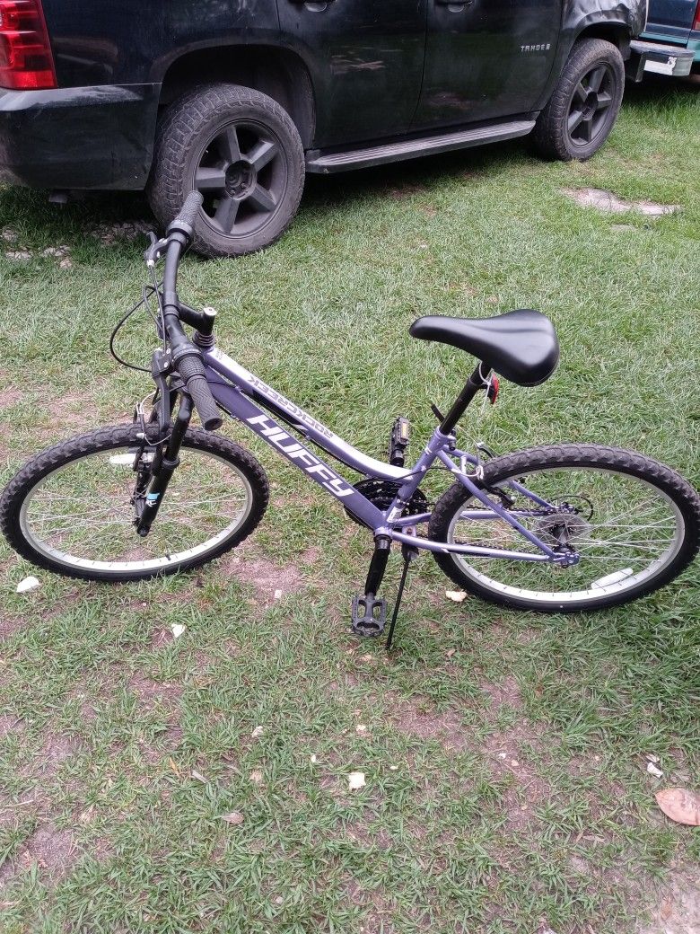 Purple Huffy 24 Inch Rock Creek Women S Mountain Bike 