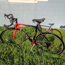 GMC Denali 28 Inch 6061 Lightweight Alloy Bike