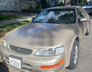 1996 Nissan Maxima