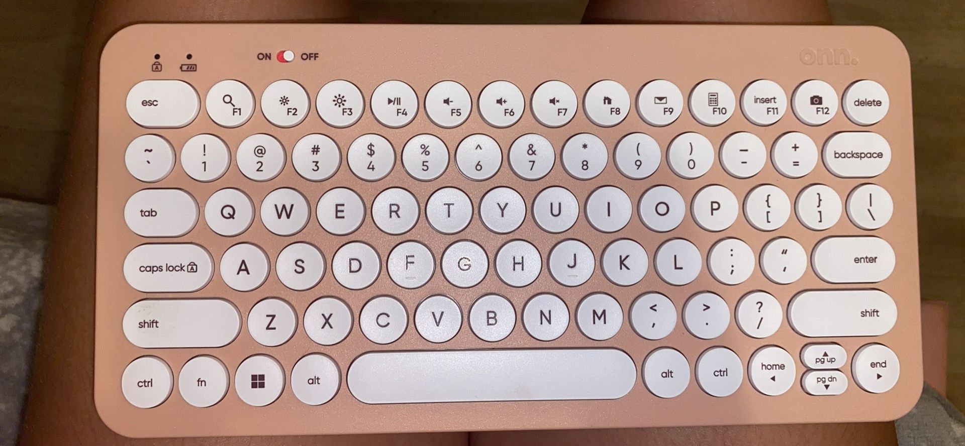 pink keyboard