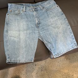 LEVIS JEAN SHORTS 505 SZ W 33 DENIM
