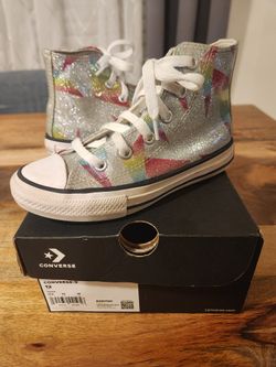 Converse All Star Chuck Taylor Size 11.5 Kids Used
