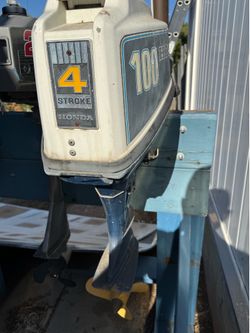 Honda 4 stroke 10 HP outboard