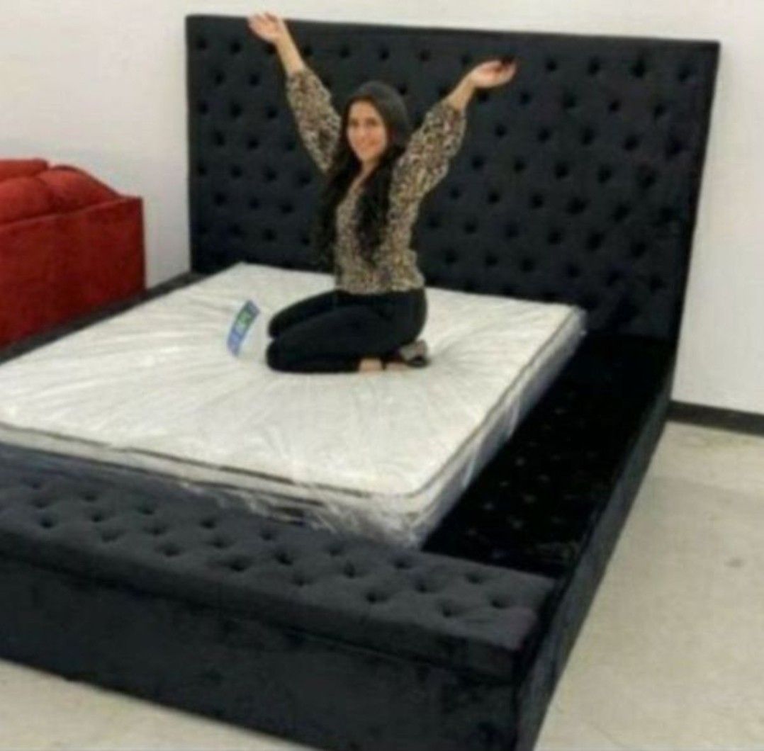 Paris black w/ storage Just $54 Down No Credit check🧿SRH