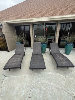 Free Patio Pool Furniture