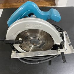 Makitta Circular Saw