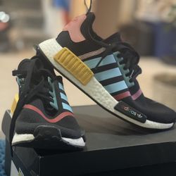 Women’s Adidas Runners