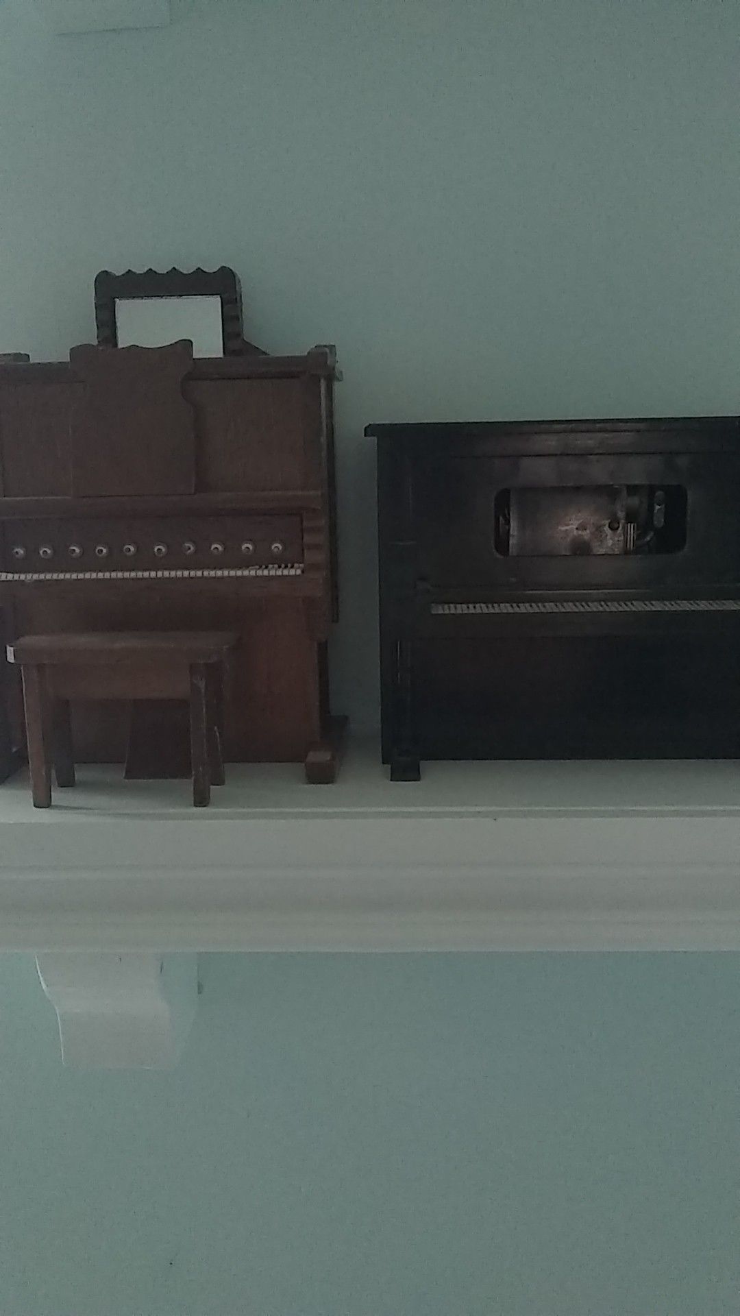 Piano music boxes 2