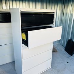 Metal Lateral File Cabinet 