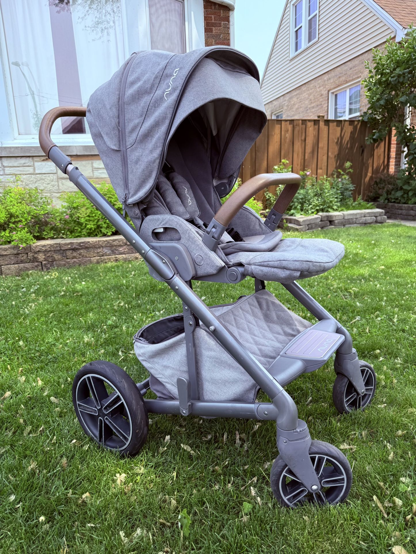 Nuna mixx Stroller