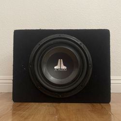JL Audio 10w1v3-4 subwoofer with 500w JD Amp